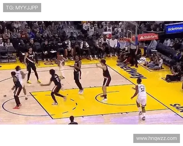 杨瀚森替补亮眼贡献四分 开拓者遭遇逆转遗憾落败 杨瀚森替补亮眼贡献四分 开拓者遭遇逆转遗憾落败